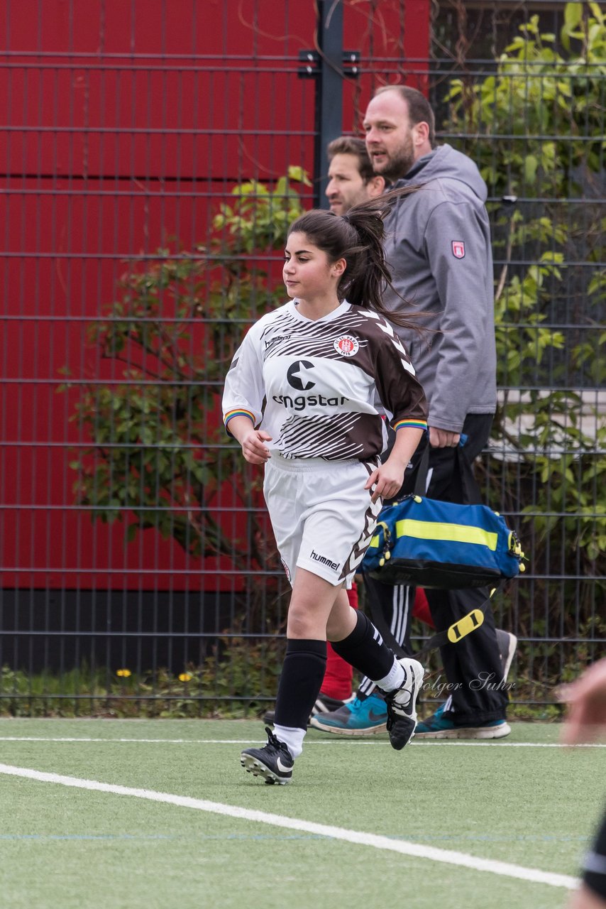 Bild 183 - B-Juniorinnen St.Pauli - C-Juniorinnen SV Steinhorst : Ergebnis: 1:2